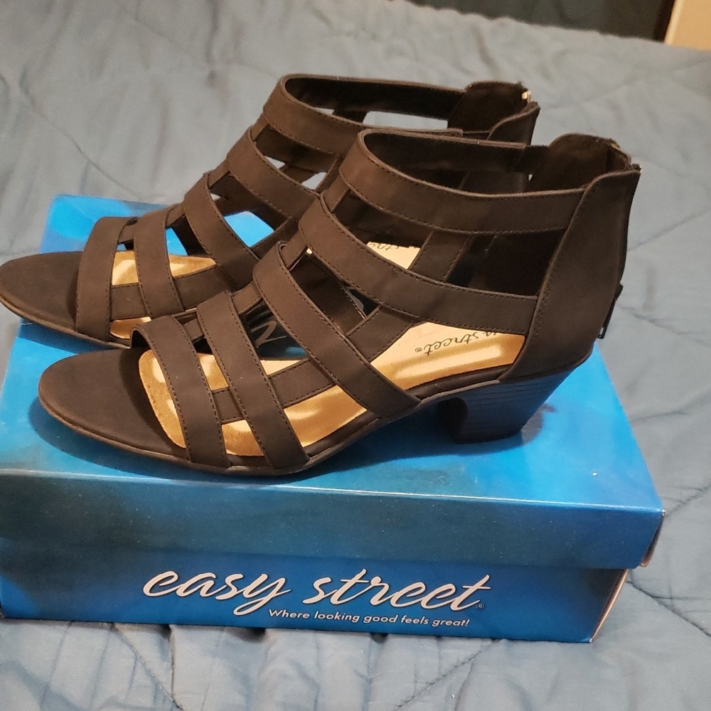 Easy Street Black Multi-Strap Sandals